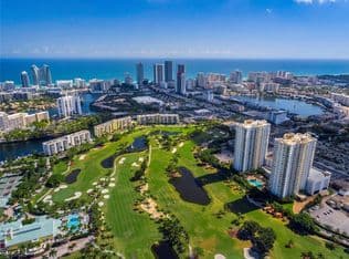 1+1 Condo — 1745 E Hallandale Beach Blvd Unit 2204W, Hallandale, 33009