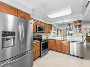 2+1 Condo — 7076 Huntington Lane #502, Delray Beach, 33446