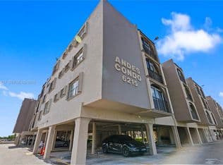 2-bedroom Condo — 6215 W 20th Ave APT 402, Hialeah, 33012