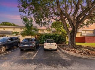 3+1 Townhouse — 8489 SW 137th Ave #8489, Miami, 33183