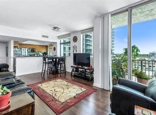 3+1 Condo — 140 S Dixie Hwy APT 501, Hollywood, 33020