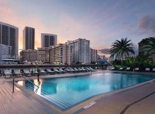 2+1 Condo — 2602 E Hallandale Beach Blvd #R1708, Hallandale, 33009