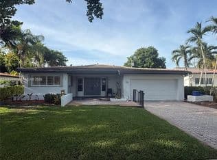 3-bedroom Single-Family Home — 1532 Trillo Ave, Coral Gables, 33146