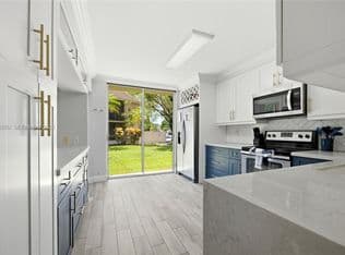 3+1 Condo — 7532 NW 86th Ter APT 104, Tamarac, 33321