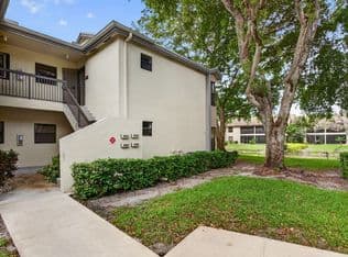 2+1 Condo — 4500 Carambola Circle S #27305, Coconut Creek, 33066