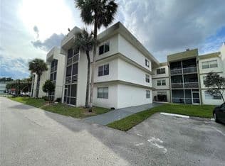 2-bedroom Condo — 4255 N University Dr APT 201, Fort Lauderdale, 33351