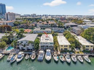 2-bedroom Condo — 1531 SE 15th Street #8, Fort Lauderdale, 33316
