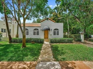 3-bedroom Single-Family Home — 1102 Genoa St, Coral Gables, 33134