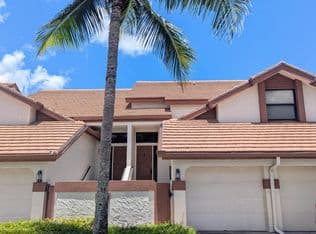 3-bedroom Condo — 12676 Shoreline Drive #2f, Wellington, 33414