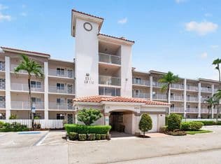 2-bedroom Condo — 14112 Huntington Pointe Drive #210, Delray Beach, 33484