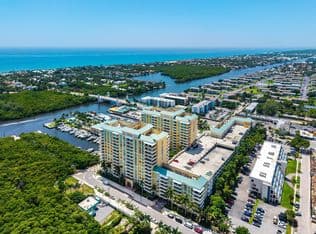 3+1 Condo — 625 Casa Loma Boulevard #508, Boynton Beach, 33435