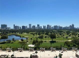 2-bedroom Condo — 20301 W Country Club Dr APT 1224, Aventura, 33180