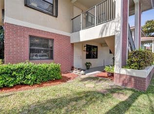 2+1 Condo — 9629 NW 4th Street #4a, Coral Springs, 33071
