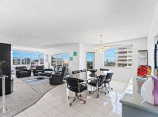3+1 Condo — 1980 S OCEAN Drive #18Q, Hallandale, 33009