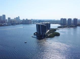 2+1 Condo — 3530 Mystic Pointe Dr APT 3014, Aventura, 33180