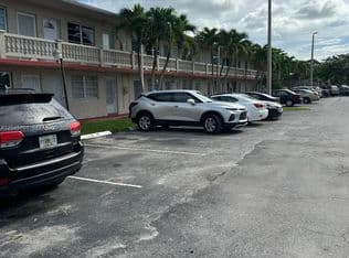 1-bedroom Condo — 20320 NE 2nd Ave APT 27, Miami Gardens, 33179