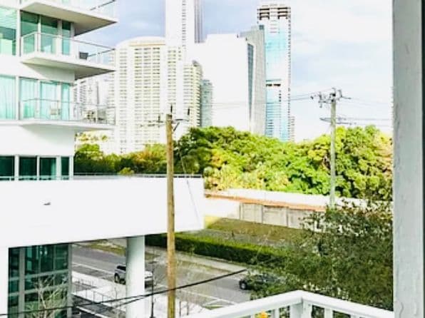 For Rent, Brickell