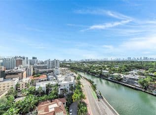 2-bedroom Condo — 3200 Collins Ave APT 128, Miami Beach, 33140