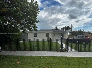 3+1 Müstakil ev — 7540 SW 37th St, Miami, 33155