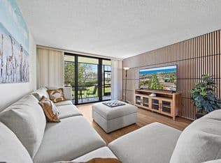 2-bedroom Condo — 1605 S Us Highway 1 #M1-103, Jupiter, 33477