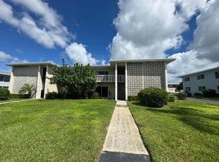 1+1 Condo — 115 S South Boulevard #1c, Boynton Beach, 33435