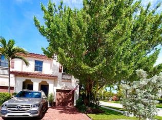 3+1 Townhouse — 17506 SW 153rd Ct, Miami, 33187