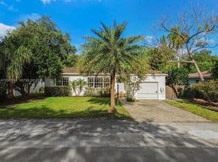 3-bedroom Single-Family Home — 11790 NE 8th Ave, Biscayne Park, 33161