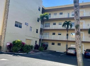 2-bedroom Condo — 3940 NW 42nd Ave APT 319, Fort Lauderdale, 33319