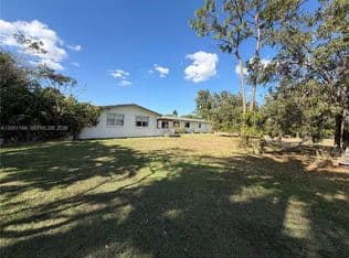4-bedroom Single-Family Home — 29450 SW 180th Ave, Homestead, 33030