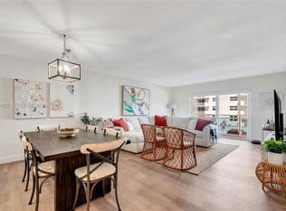 2+1 Condo — 1701 S Ocean Dr APT 202, Hollywood, 33019