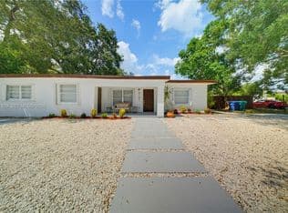 3-bedroom Single-Family Home — 2101 NW 93rd Ter, Miami, 33147