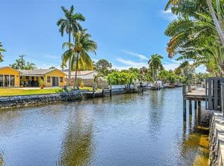 3+1 Müstakil ev — 3044 NE 15th Terrace, Oakland Park, 33334