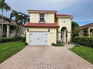 3-bedroom Single-Family Home — 387 NW 107th Ave, Pembroke Pines, 33026