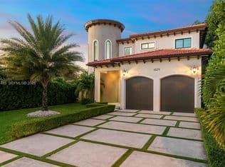 5+1 Müstakil ev — 6529 SW 30th St, Miami, 33155