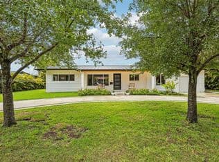 4+1 Müstakil ev — 5620 SW 63rd Ct, South Miami, 33143