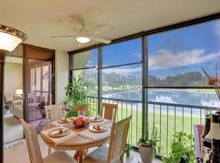 2-bedroom Condo — 5344 Woodland Lakes Drive #223, Palm Beach Gardens, 33418