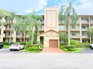 1-bedroom Condo — 1201 SW 141st Ave #302J, Pembroke Pines, 33027