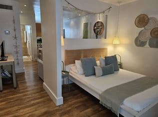 Condo — 751 Collins Ave #3, Miami Beach, 33139