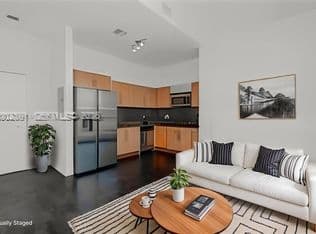 1-bedroom Condo — 300 S Biscayne Blvd #Penthouse 3903, Miami, 33131