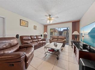 2+1 Condo — 7829 Miller Dr APT B205, Miami, 33155