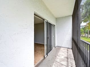 3-bedroom Condo — 7541 NW 16th Street #1211, Fort Lauderdale, 33313