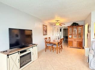 1-bedroom Condo — 53 Markham C #53, Deerfield Beach, 33442