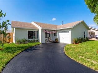 3+1 Müstakil ev — 11740 NW 39th Pl, Sunrise, 33323