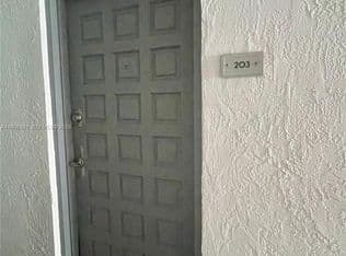 1-bedroom Condo — 700 NE 63rd St APT D203, Miami, 33138