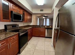 2+1 Condo — 8266 NW 24th Street, Pompano Beach, 33065