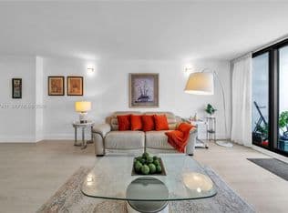 2-bedroom Condo — 2401 S Ocean Dr APT 507, Hollywood, 33019