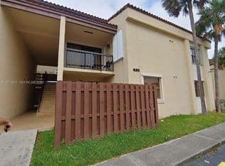 2-bedroom Condo — 690 W Park Dr #2-204, Miami, 33172