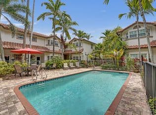3-bedroom Condo — 620 NE 9th Avenue #6, Fort Lauderdale, 33304