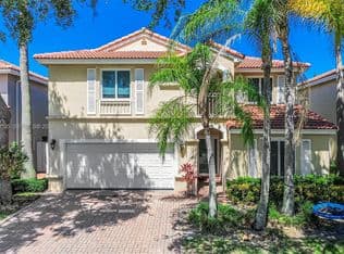 4+1 Müstakil ev — 1065 Weeping Willow Way, Hollywood, 33019