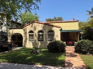 2-bedroom Single-Family Home — 1209 Mariana Ave, Coral Gables, 33134